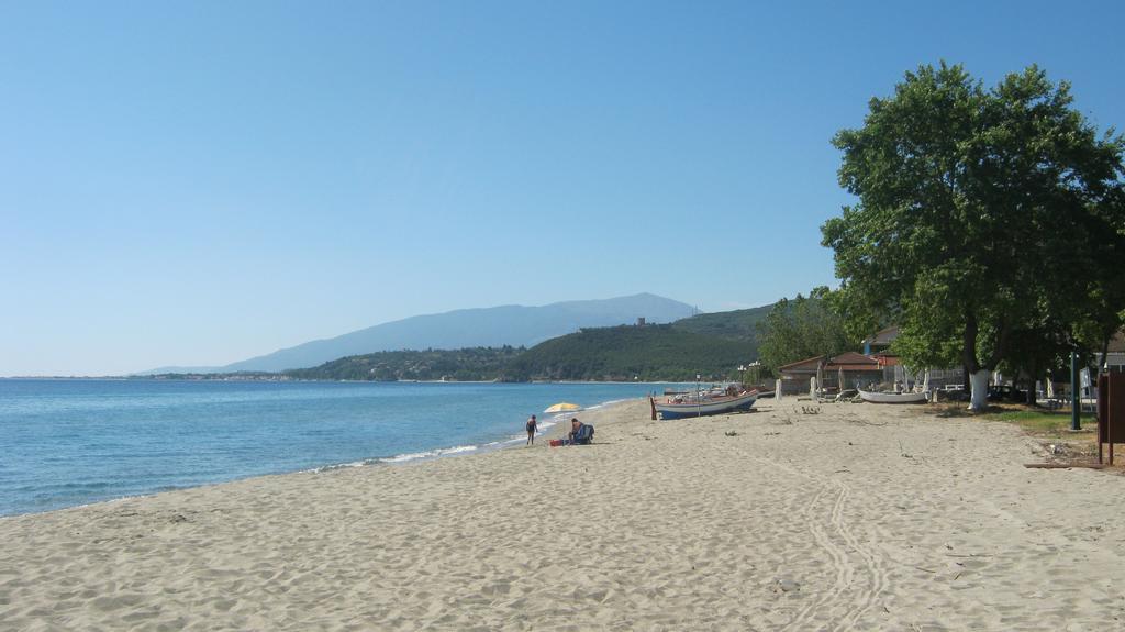 Hotel Lefkes Paralía Skotínis Exteriör bild